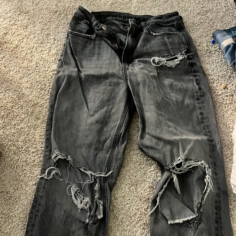 grey ripped straight leg american eagle jeans